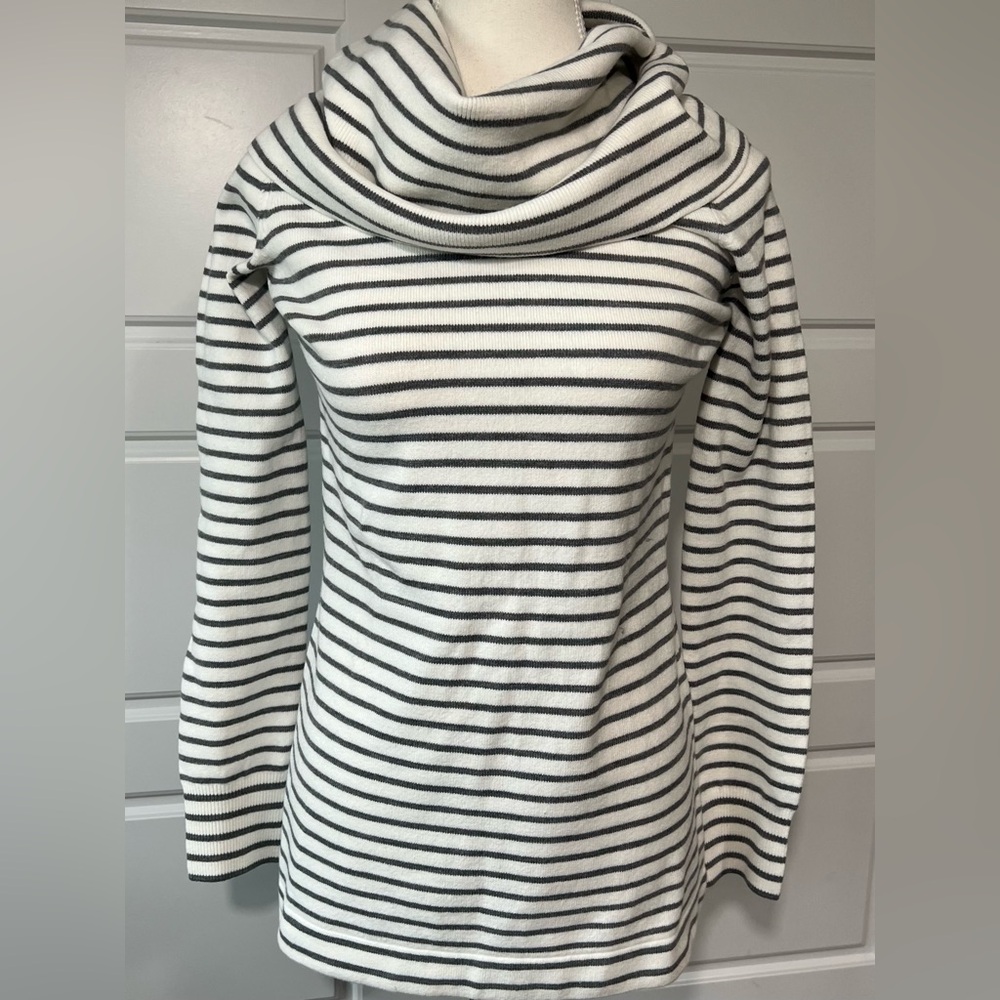 French Connection White Gray Striped Cowl Neck Long Sleeve Pullover Sweater SM